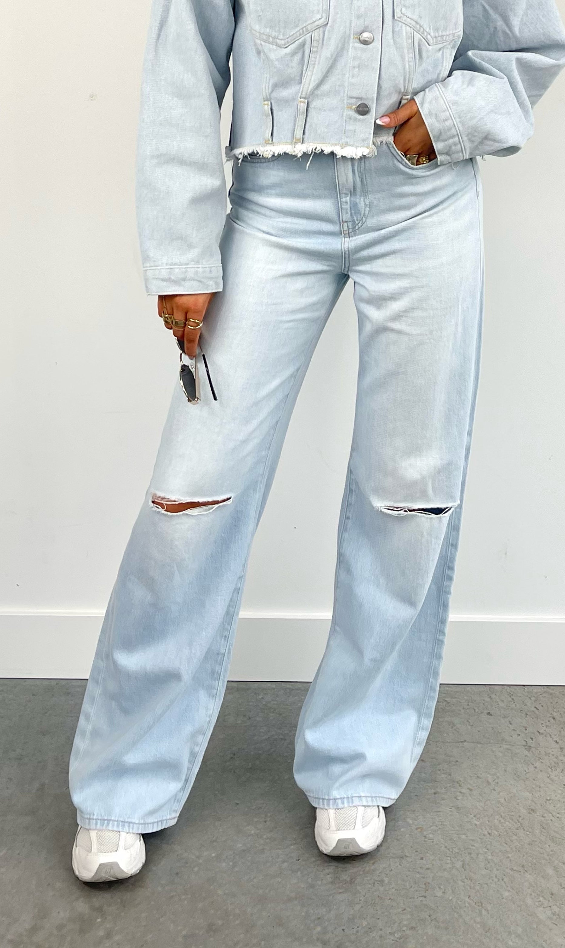 COJ jeans Maria light blue destroyed