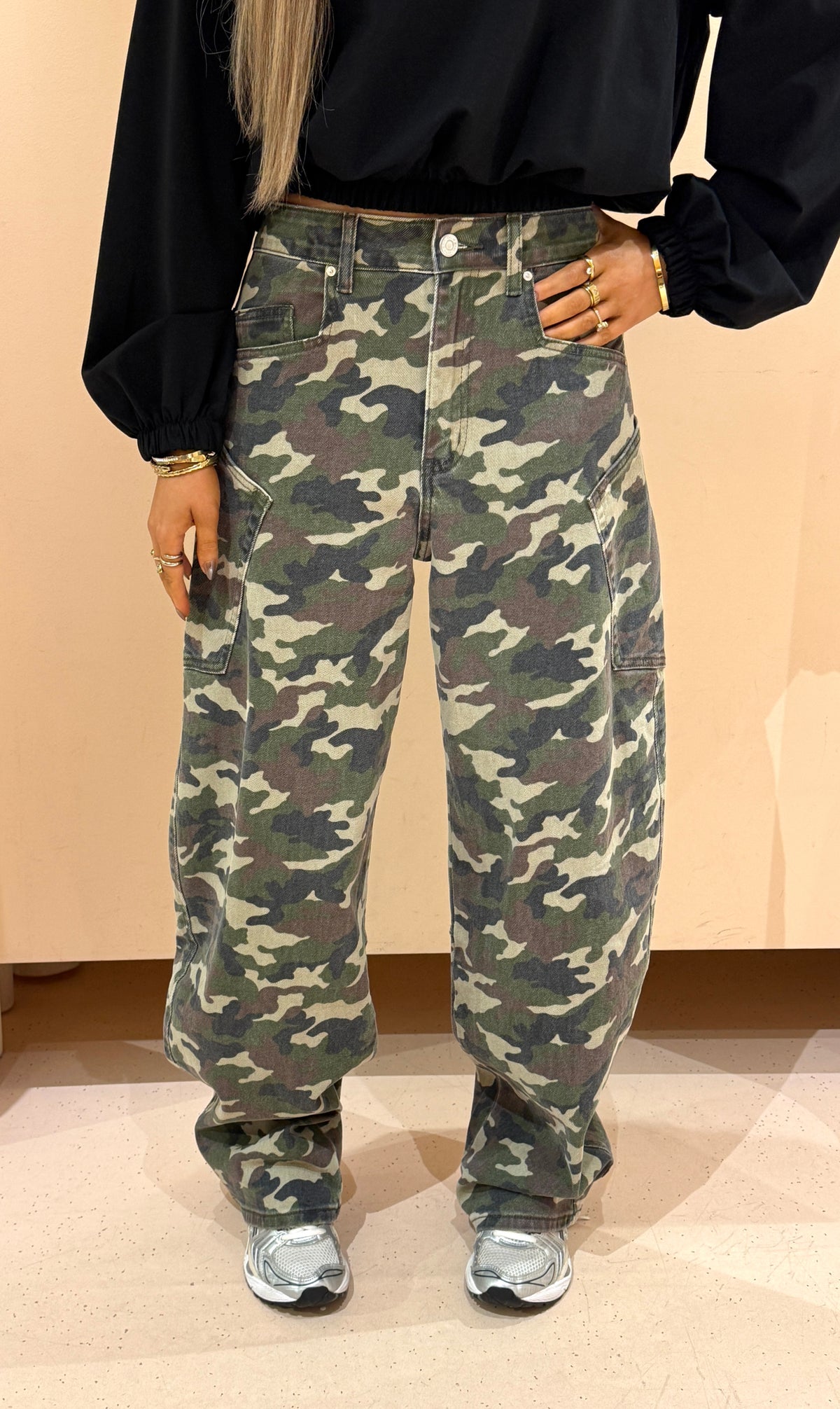 Balloon jeans camo minne