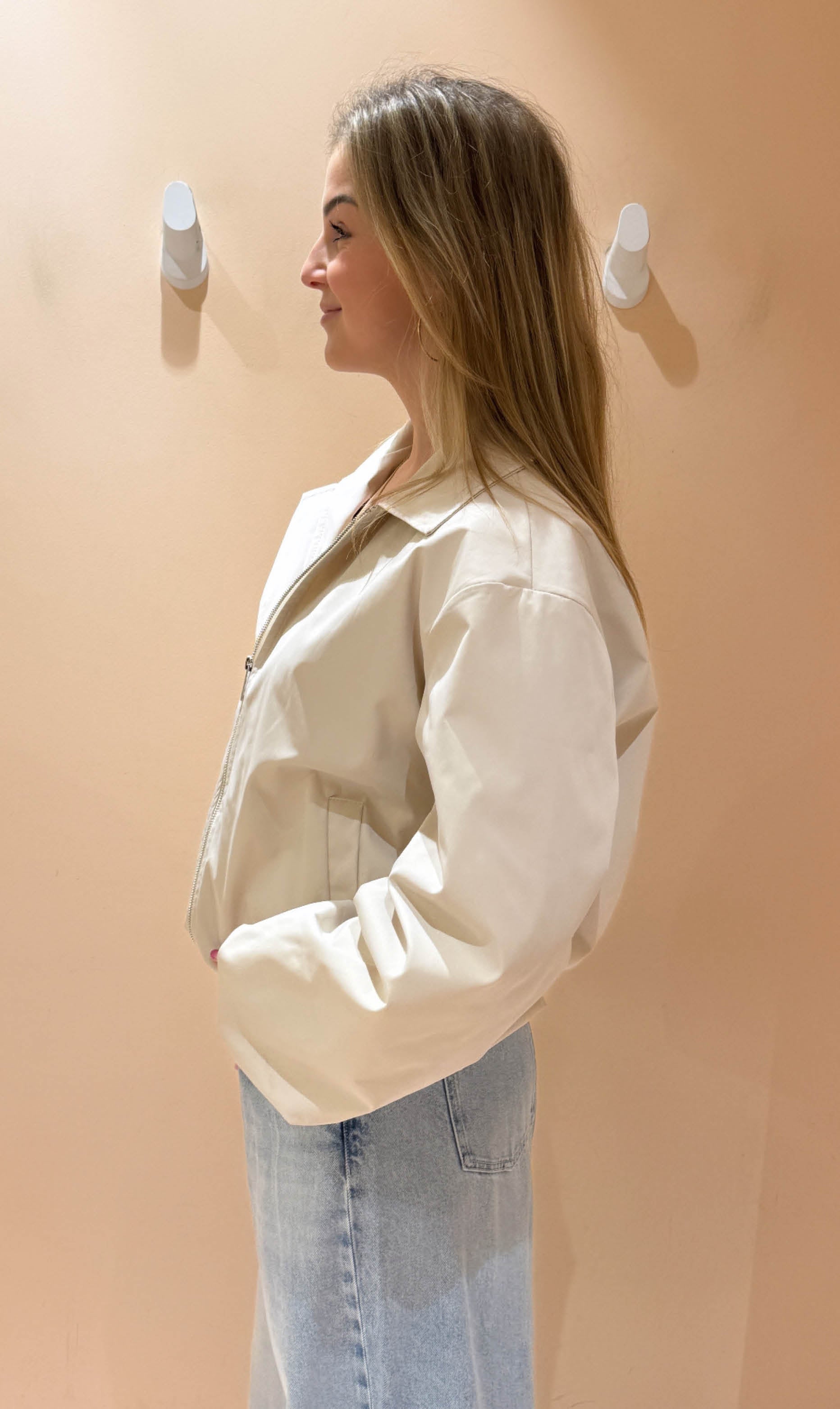 Bomber jacket sari sand