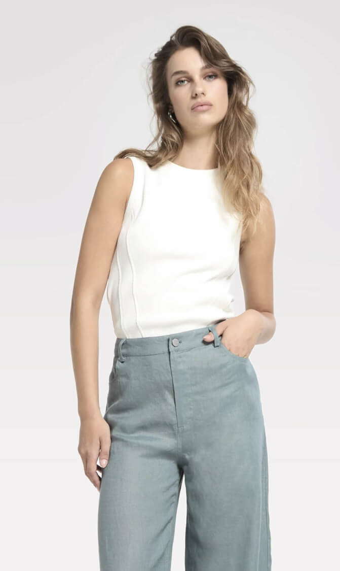 Homage detailed sleeveless rib top off white