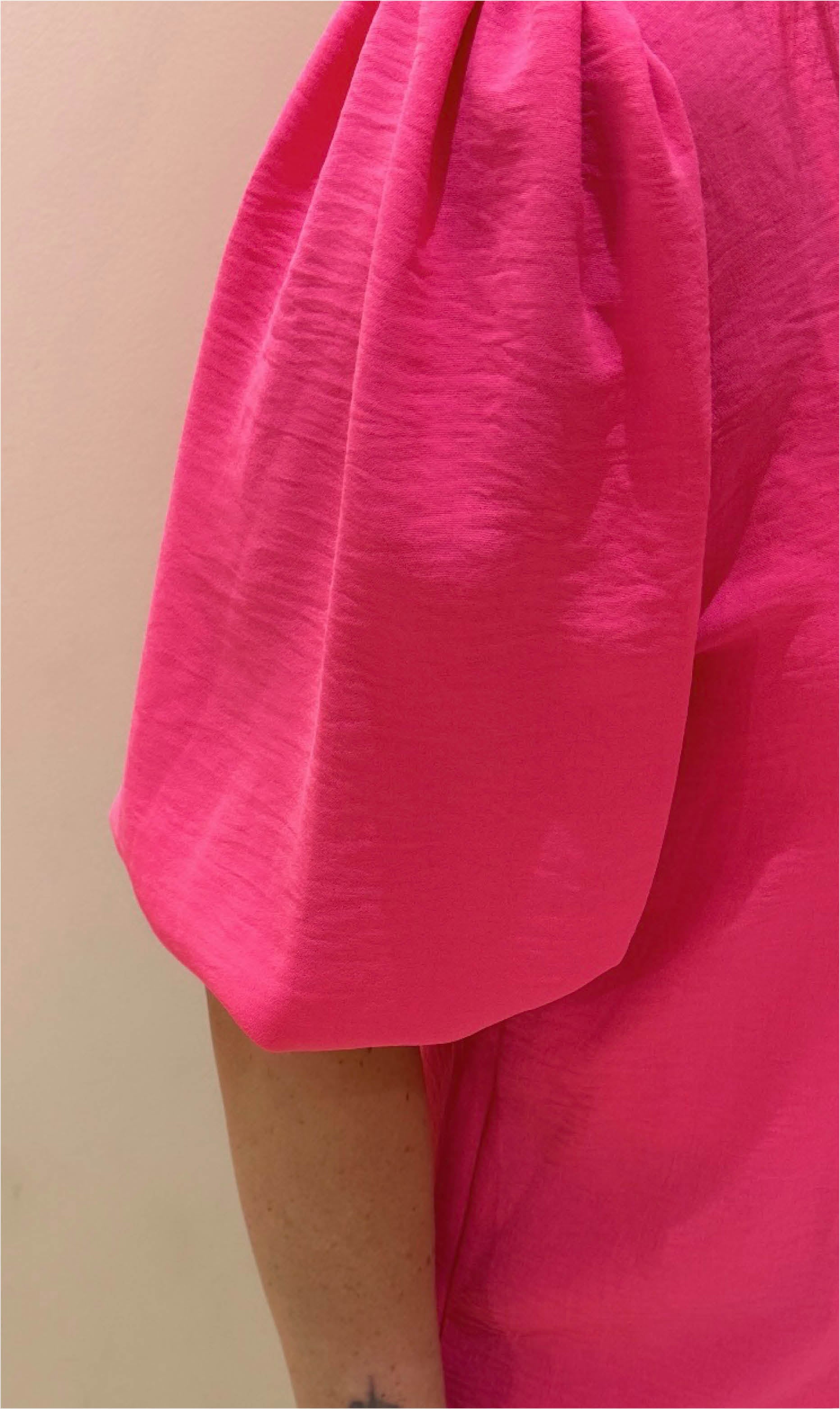 Top bella roze