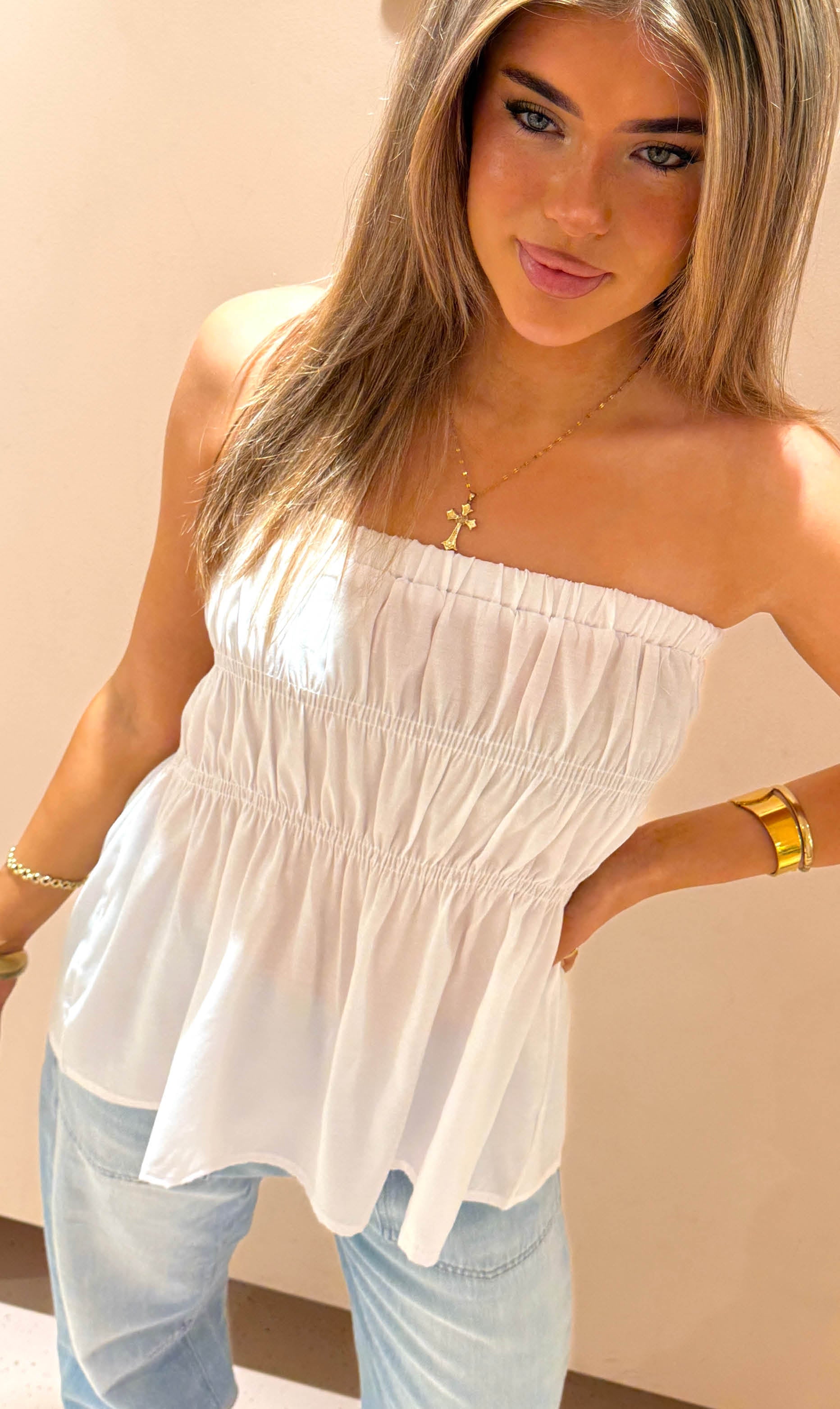 Top Saralie wit