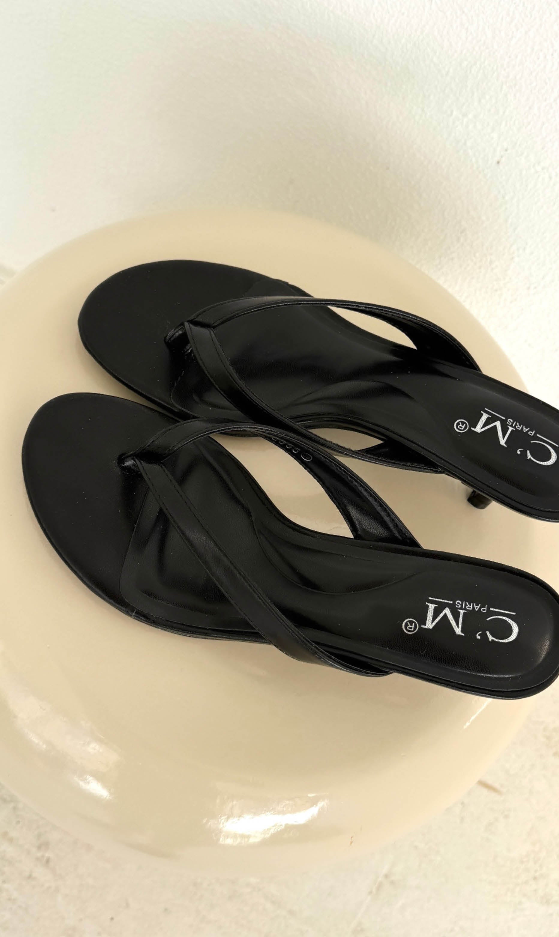 Sandalen met hak zwart