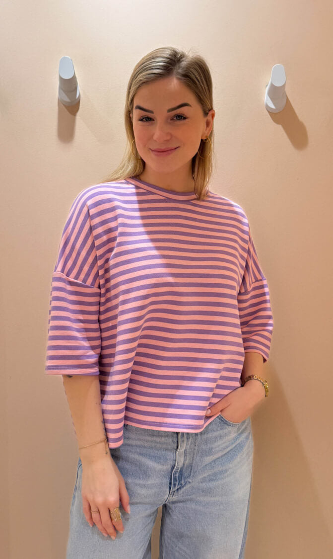 Streep top lexy korte mouw lila/roze