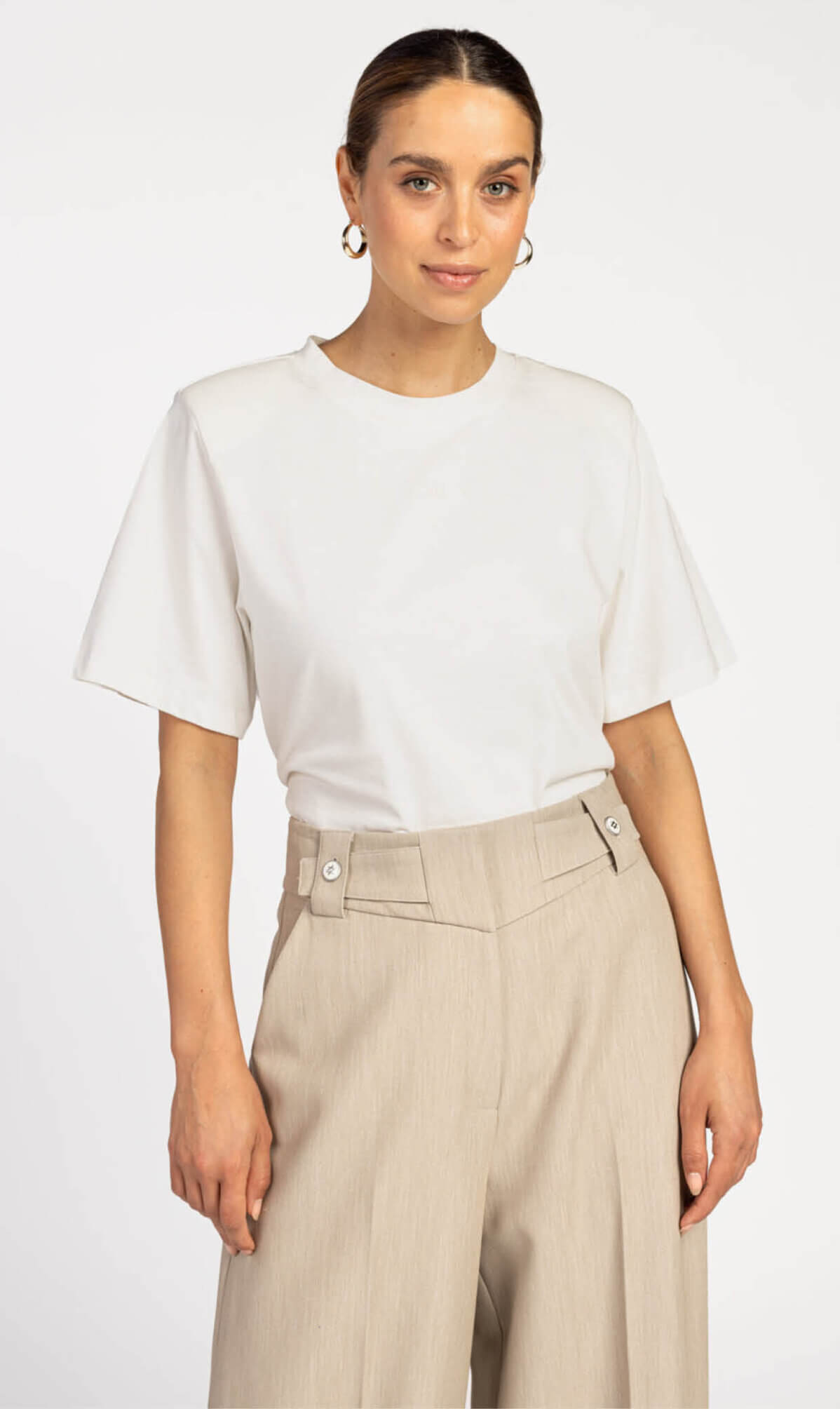 Aaiko lea top wit