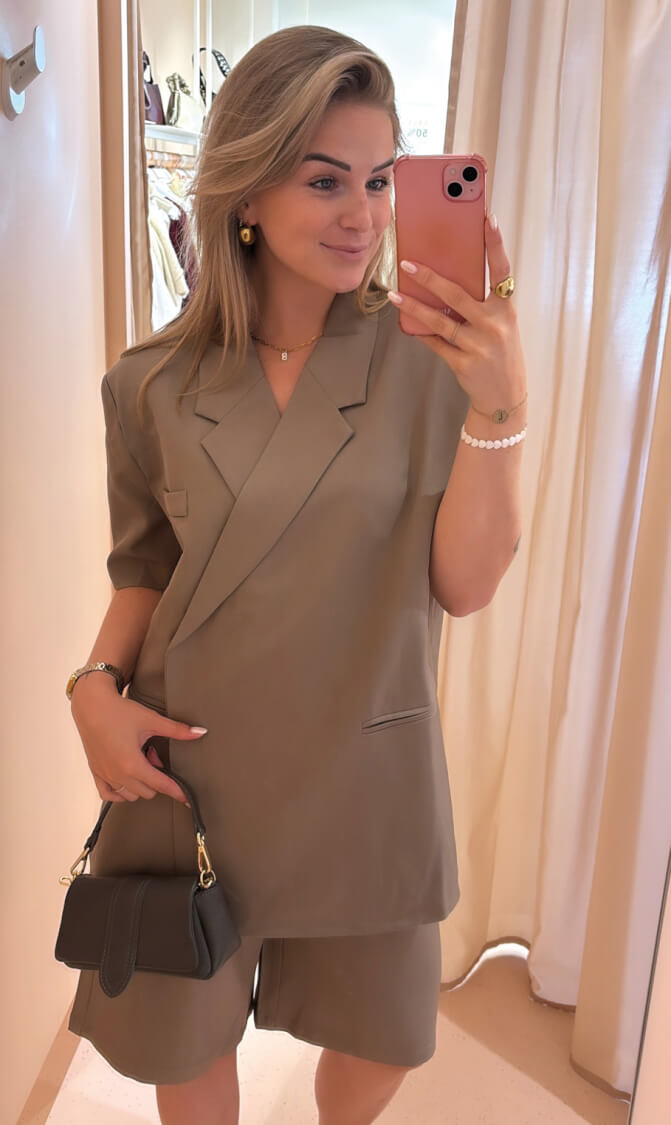 Ambika blazer lauren taupe